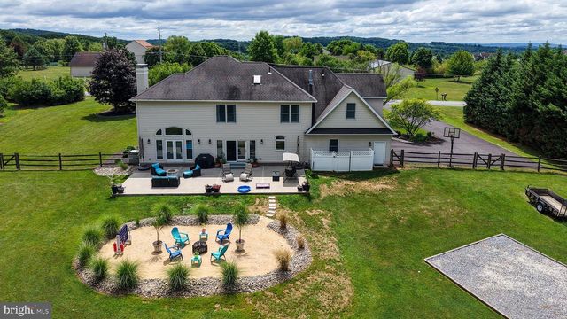 183 ZIEGLER RD, Leesport, PA 19533