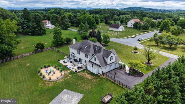 183 ZIEGLER RD, Leesport, PA 19533