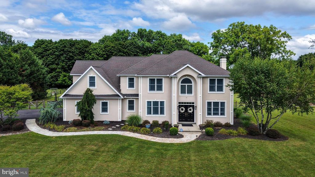 183 ZIEGLER RD, Leesport, PA 19533