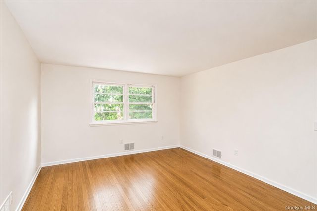 152 Rice Avenue, Staten Island, NY 10314
