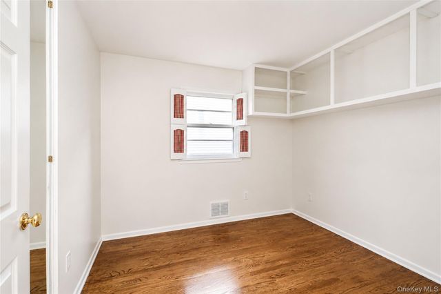 152 Rice Avenue, Staten Island, NY 10314