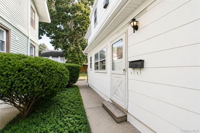 152 Rice Avenue, Staten Island, NY 10314