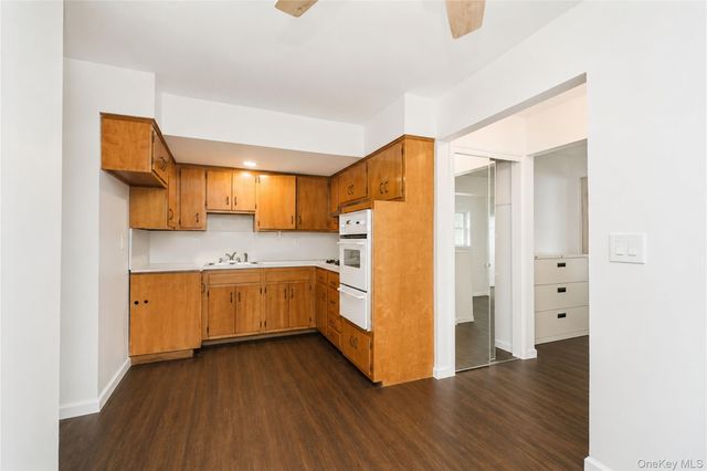 152 Rice Avenue, Staten Island, NY 10314