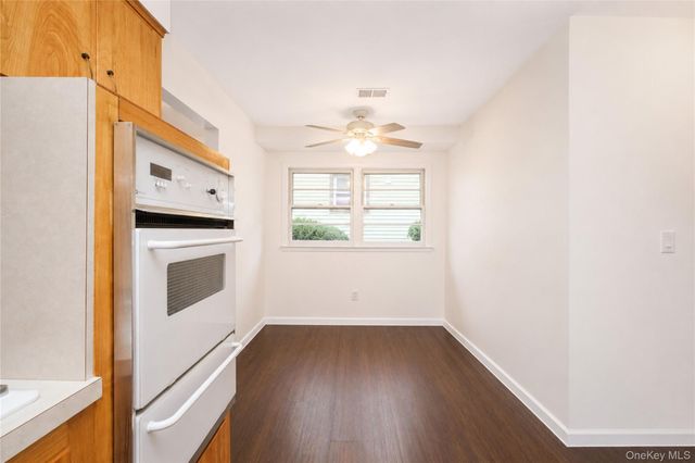 152 Rice Avenue, Staten Island, NY 10314