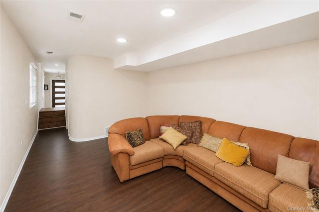 152 Rice Avenue, Staten Island, NY 10314