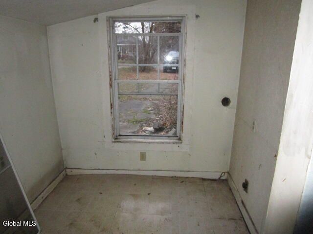 205 Tampa Avenue, East Greenbush, NY 12144