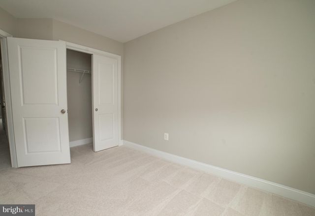 102 VANGUARD LN, Annapolis, MD 21401