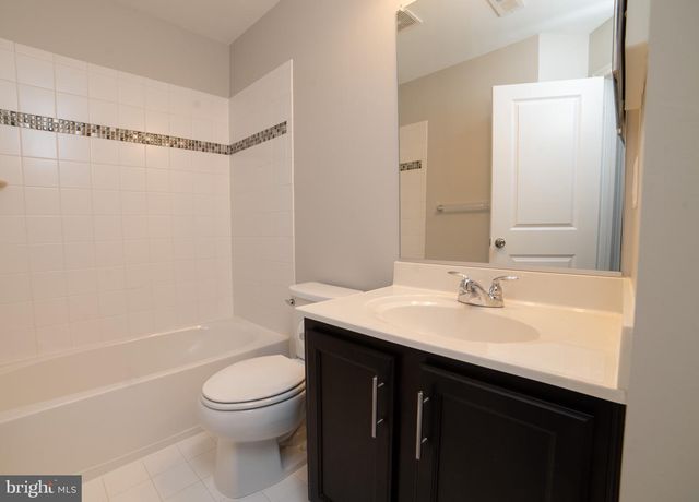 102 VANGUARD LN, Annapolis, MD 21401