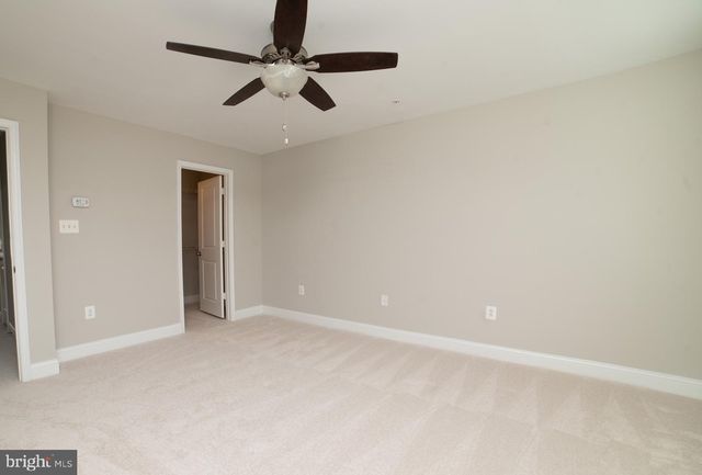 102 VANGUARD LN, Annapolis, MD 21401