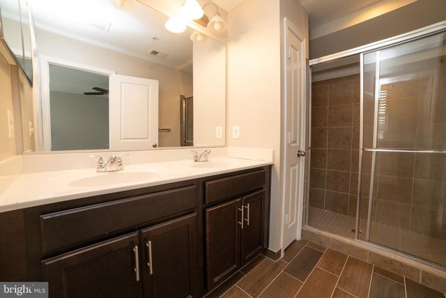 102 VANGUARD LN, Annapolis, MD 21401