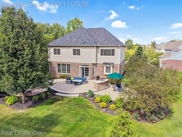 26690 Kentucky Court, Lyon Charter Township, MI 48178