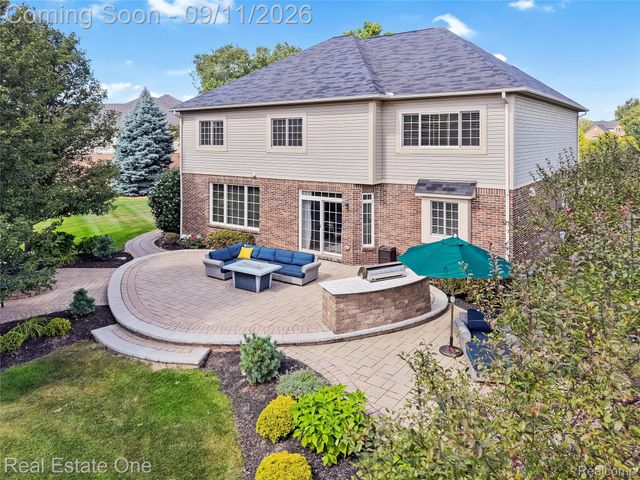 26690 Kentucky Court, Lyon Charter Township, MI 48178