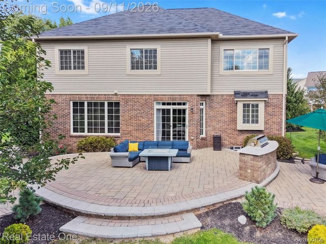 26690 Kentucky Court, Lyon Charter Township, MI 48178