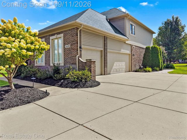26690 Kentucky Court, Lyon Charter Township, MI 48178