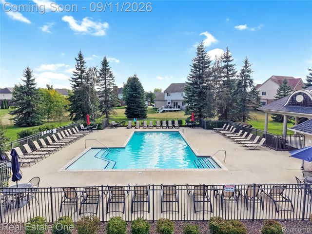 26690 Kentucky Court, Lyon Charter Township, MI 48178