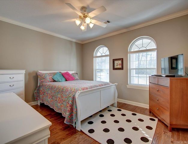 220 Grand Ridge Terrace, Hot Springs, AR 71901