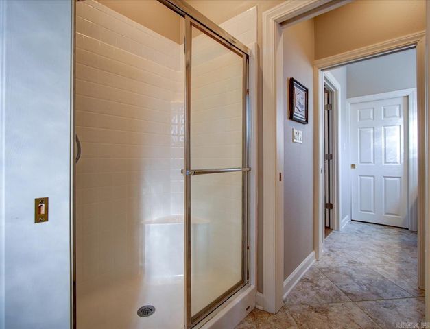 220 Grand Ridge Terrace, Hot Springs, AR 71901