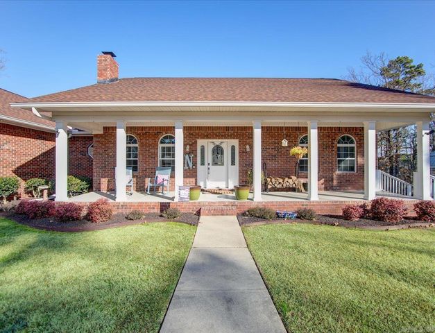 220 Grand Ridge Terrace, Hot Springs, AR 71901