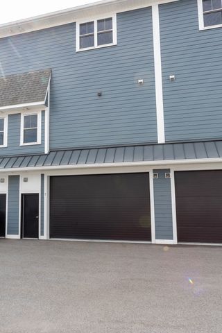 42 Felton Street 7, Waltham, MA 02453