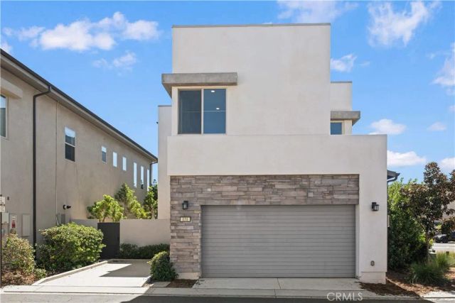 151 Scale, Irvine, CA 92618