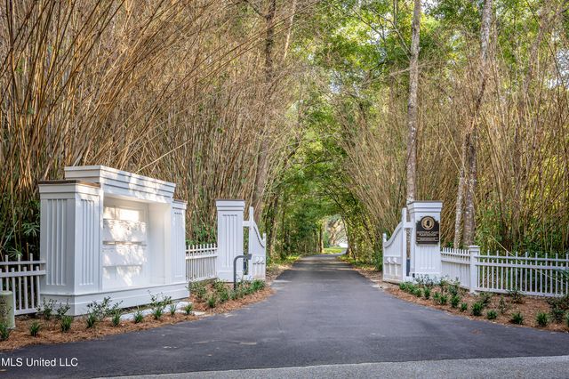 Lot 8 Pointe Aux Chenes, Ocean Springs, MS 39564