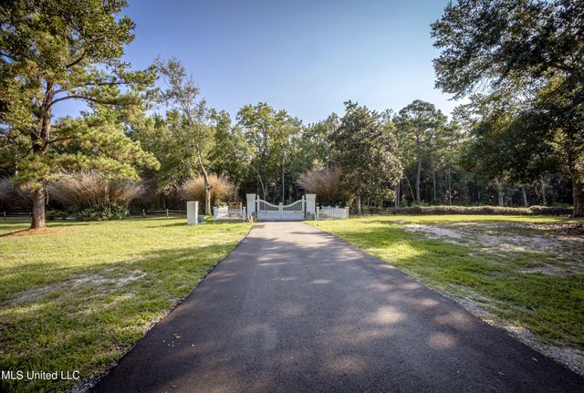 Lot 8 Pointe Aux Chenes, Ocean Springs, MS 39564