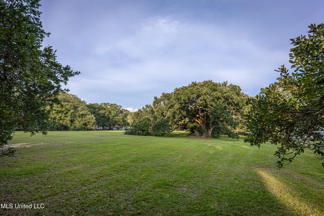 Lot 8 Pointe Aux Chenes, Ocean Springs, MS 39564