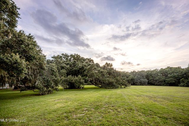 Lot 8 Pointe Aux Chenes, Ocean Springs, MS 39564