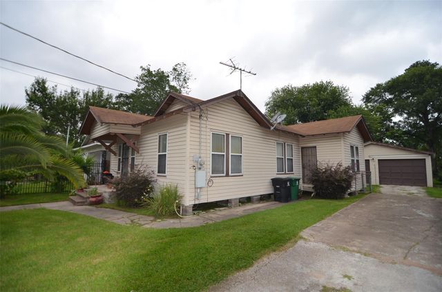 321 Dorchester Street, Houston, TX 77022