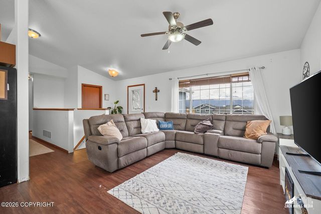 1175 N Angus Loop, Palmer, AK 99645