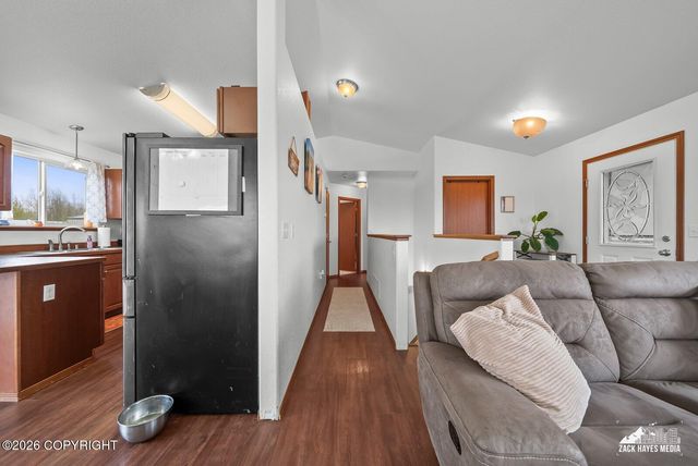 1175 N Angus Loop, Palmer, AK 99645