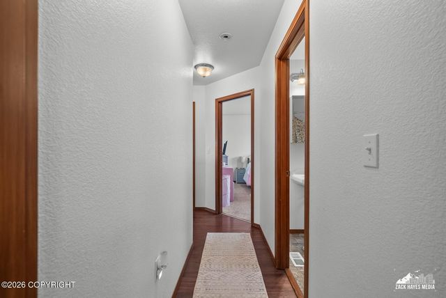 1175 N Angus Loop, Palmer, AK 99645