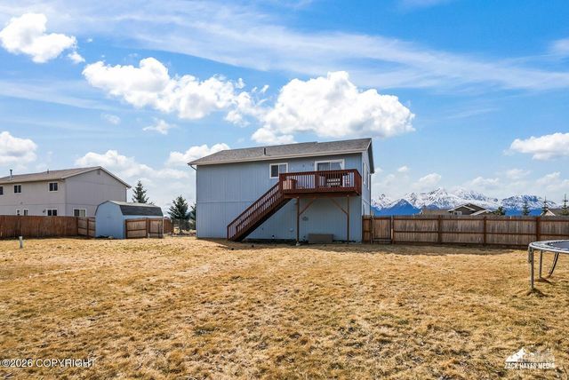 1175 N Angus Loop, Palmer, AK 99645