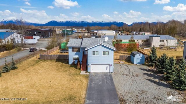 1175 N Angus Loop, Palmer, AK 99645