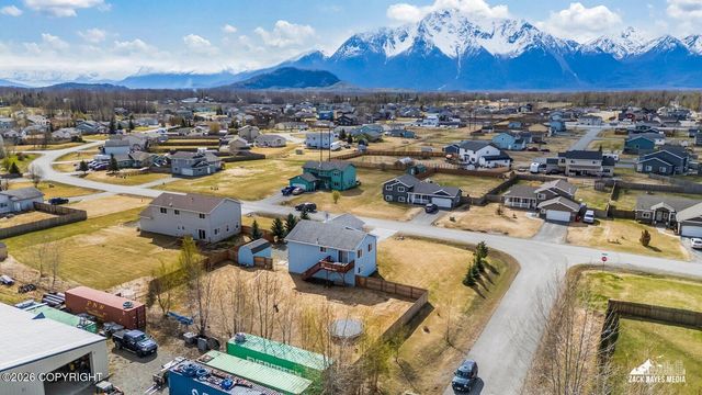 1175 N Angus Loop, Palmer, AK 99645