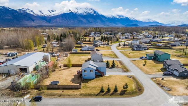 1175 N Angus Loop, Palmer, AK 99645