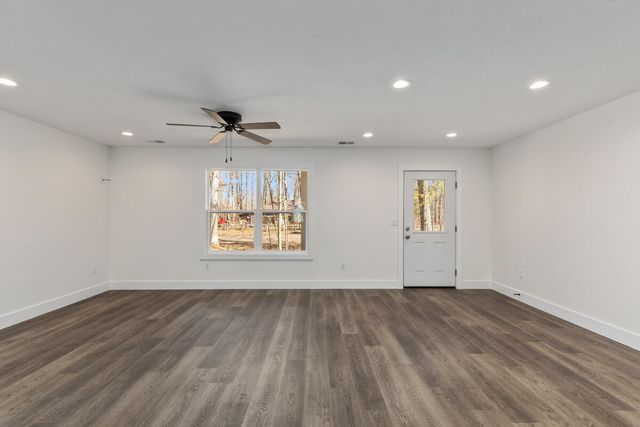 8992 Mackinaw Trail Drive, Reynolds Twp, MI 49329