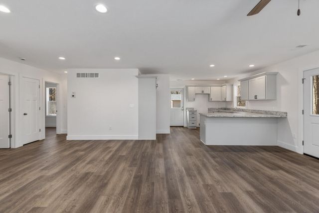 8992 Mackinaw Trail Drive, Reynolds Twp, MI 49329