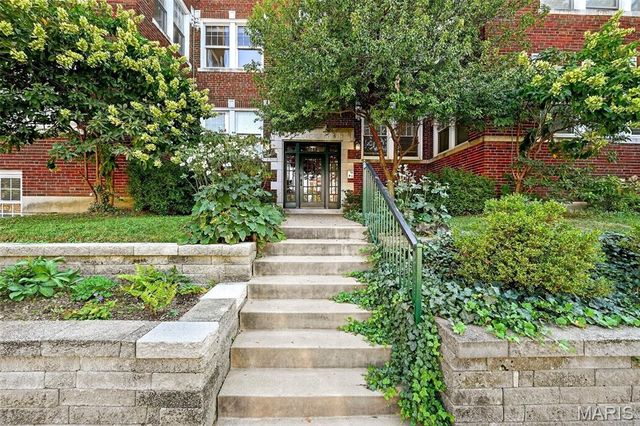 6226 Southwood Avenue 3W, St Louis, MO 63105