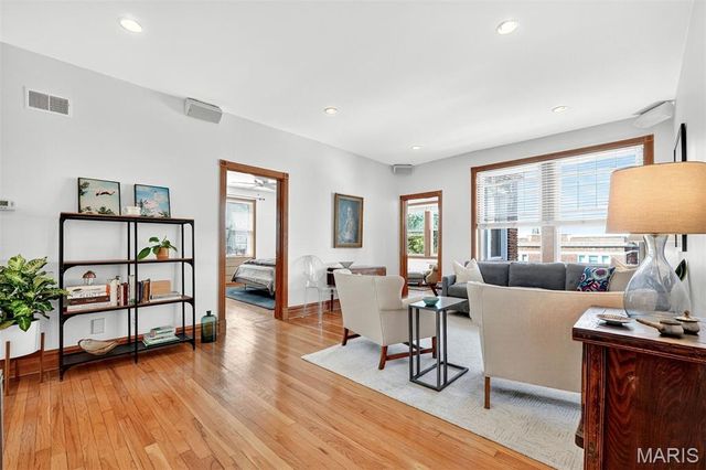 6226 Southwood Avenue 3W, St Louis, MO 63105