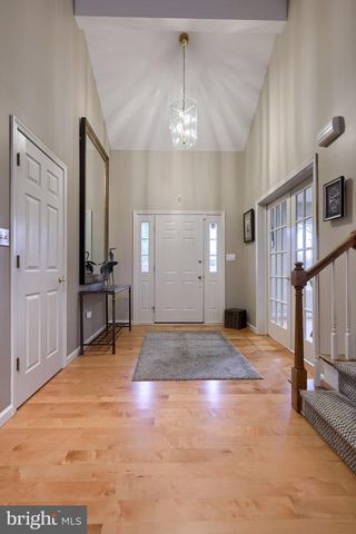 101 CHAPEL LN, Brownstown, PA 17508