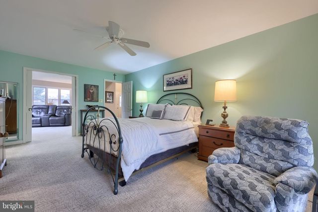 101 CHAPEL LN, Brownstown, PA 17508