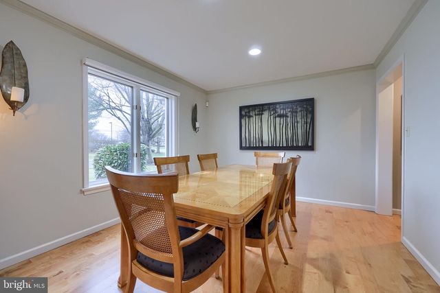 101 CHAPEL LN, Brownstown, PA 17508