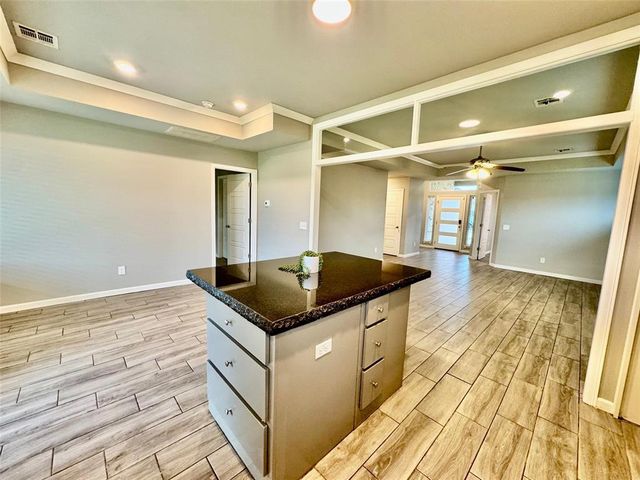 3642 E Cherryhill Court, Broken Arrow, OK 74014