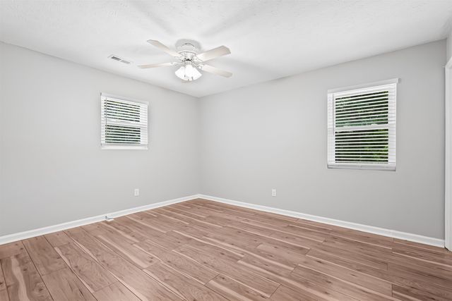 145 Sarah Ave., Andrews, SC 29510