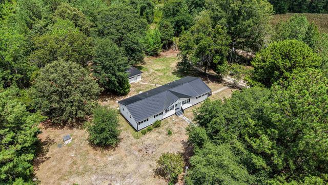 145 Sarah Ave., Andrews, SC 29510