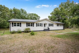 145 Sarah Ave., Andrews, SC 29510