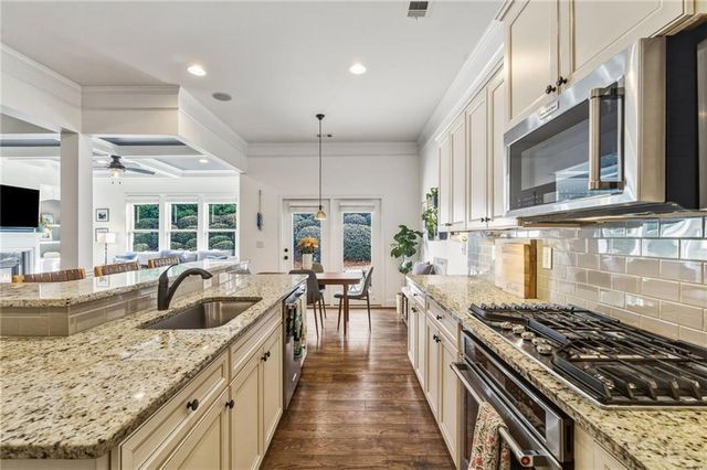 4800 Blue Elm Lane SE, Smyrna, GA 30080