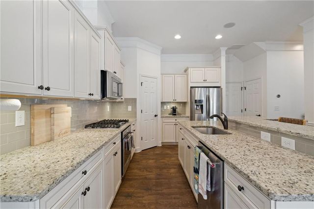4800 Blue Elm Lane SE, Smyrna, GA 30080