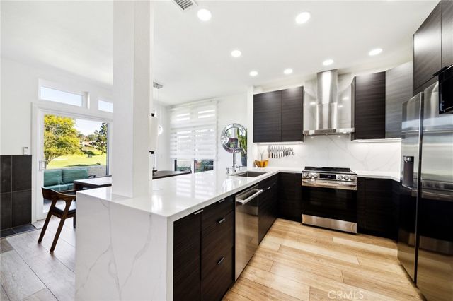 528 San Andres Drive, Solana Beach, CA 92075